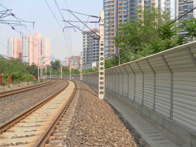 城际铁路声屏障